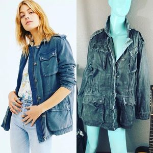 🔥NWT FREE PEOPLE Distressed Acid wash BLUE JEAN DENIM Military coat OVERSIZED